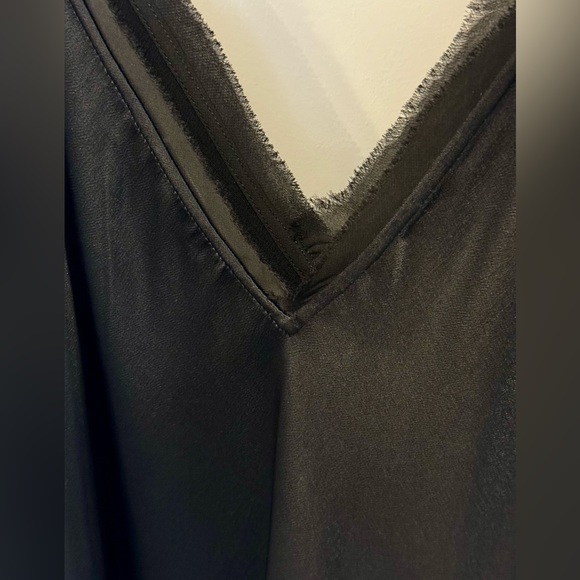 Frame Sm Petite Satin Long Tank Black - Picture 7 of 9